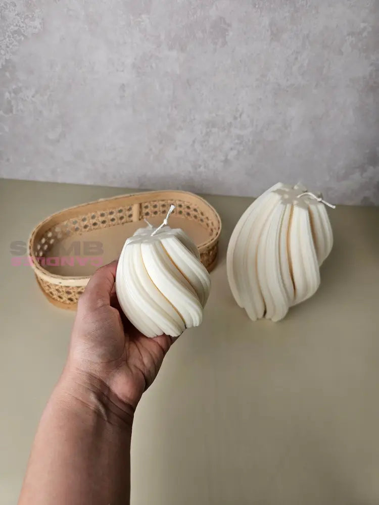 Spiral Candle / Medium