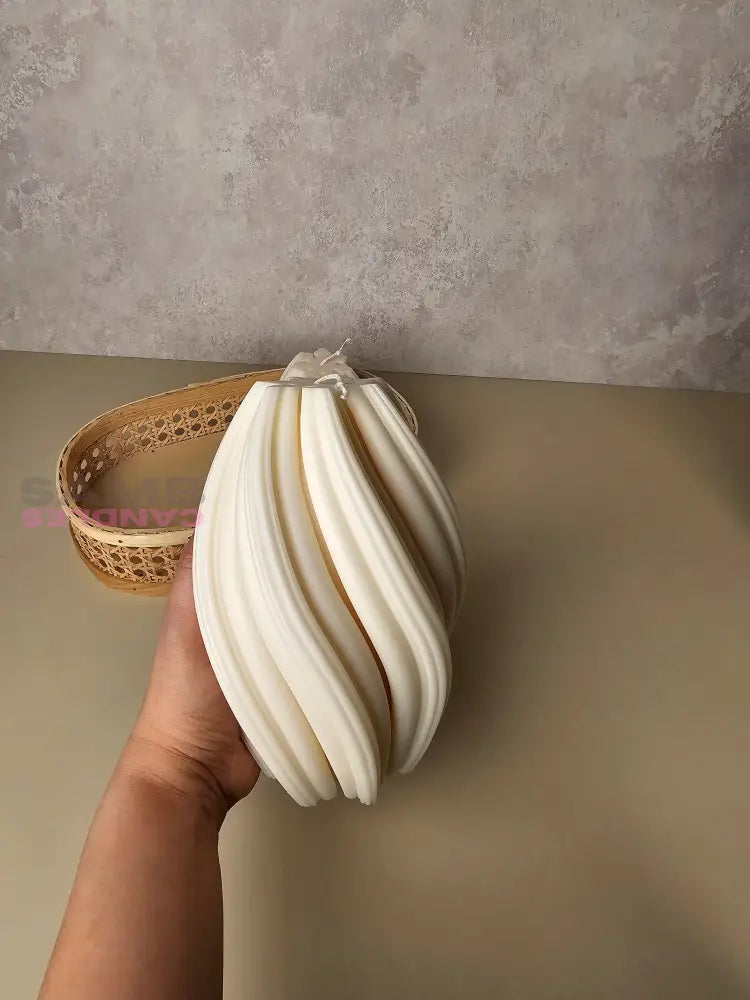 Spiral Candle / Xl